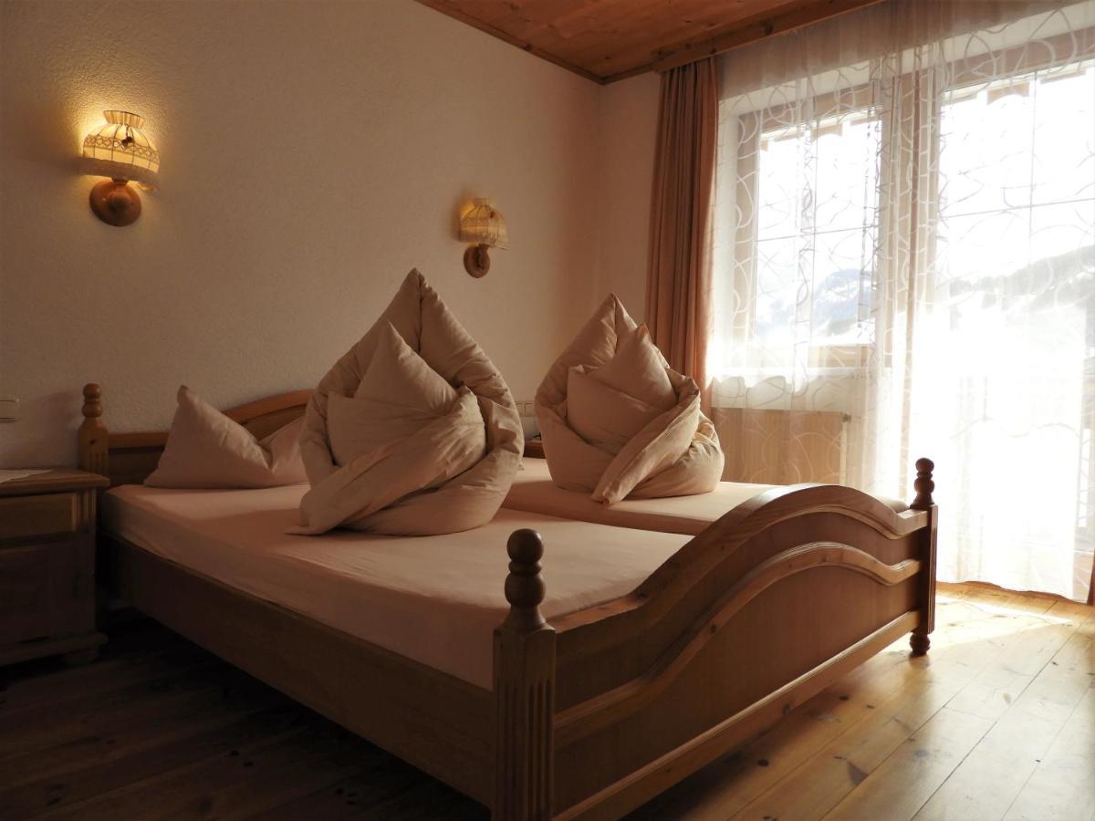 Haus Goldeck Apartment แลร์มอส ภายนอก รูปภาพ